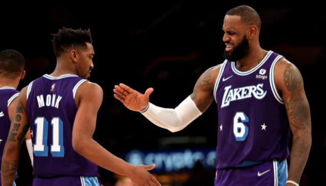 万博体育登陆-互相成就彼此救赎 蒙克：在湖人可以做最好的自己