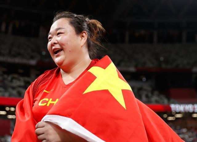 万博体育登陆-王峥斩获银牌！中国女子链球连续四届奥运奖牌入账