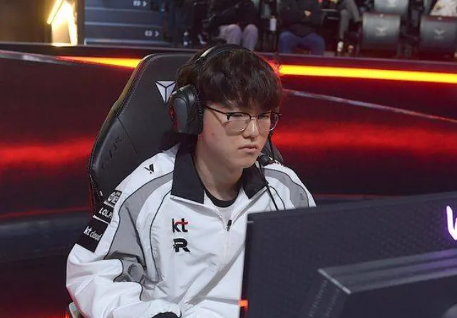 万博体育-PerfecT：比去年确实充满了自信，一直在练习如何打得更果敢